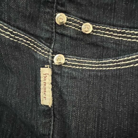 Hammer ~ denim capris ~ crystal button detailing ~ chic back design ~ size 5 - Picture 7 of 12